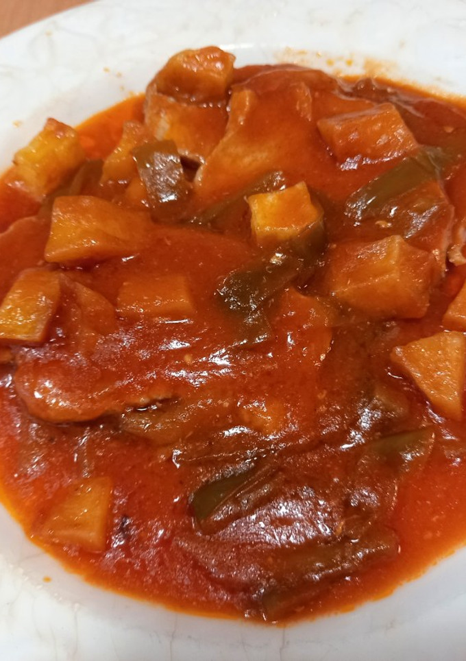Una foto de 231. Lomo de cerdo con tomate