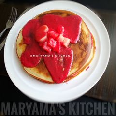 A picture of Coconut creme stuffed pancakes.