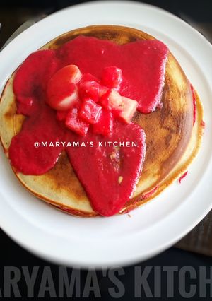 A picture of Coconut creme stuffed pancakes.