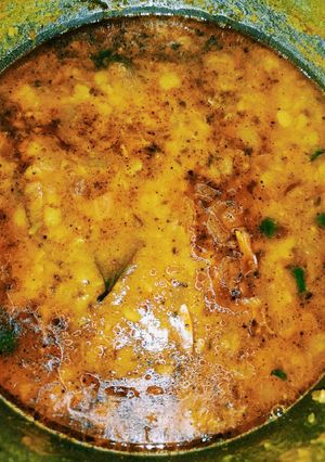 A picture of Restaurant Style Dal Fry.