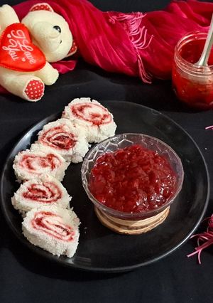 A picture of Strawberry jam without pectin.