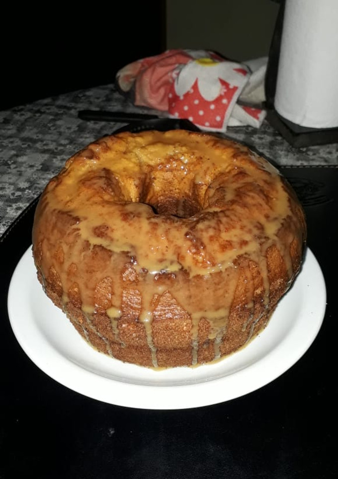 Una foto de Budín de dulce de leche con salsa Dulce de leche