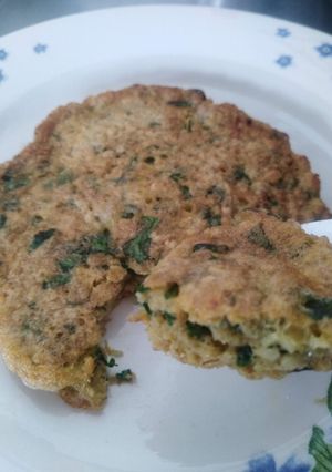 Una foto de Huevo con avena y espinaca