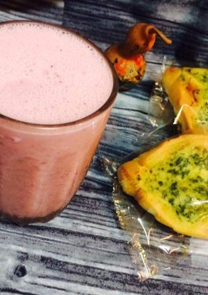 A picture of Berry Smoothie.