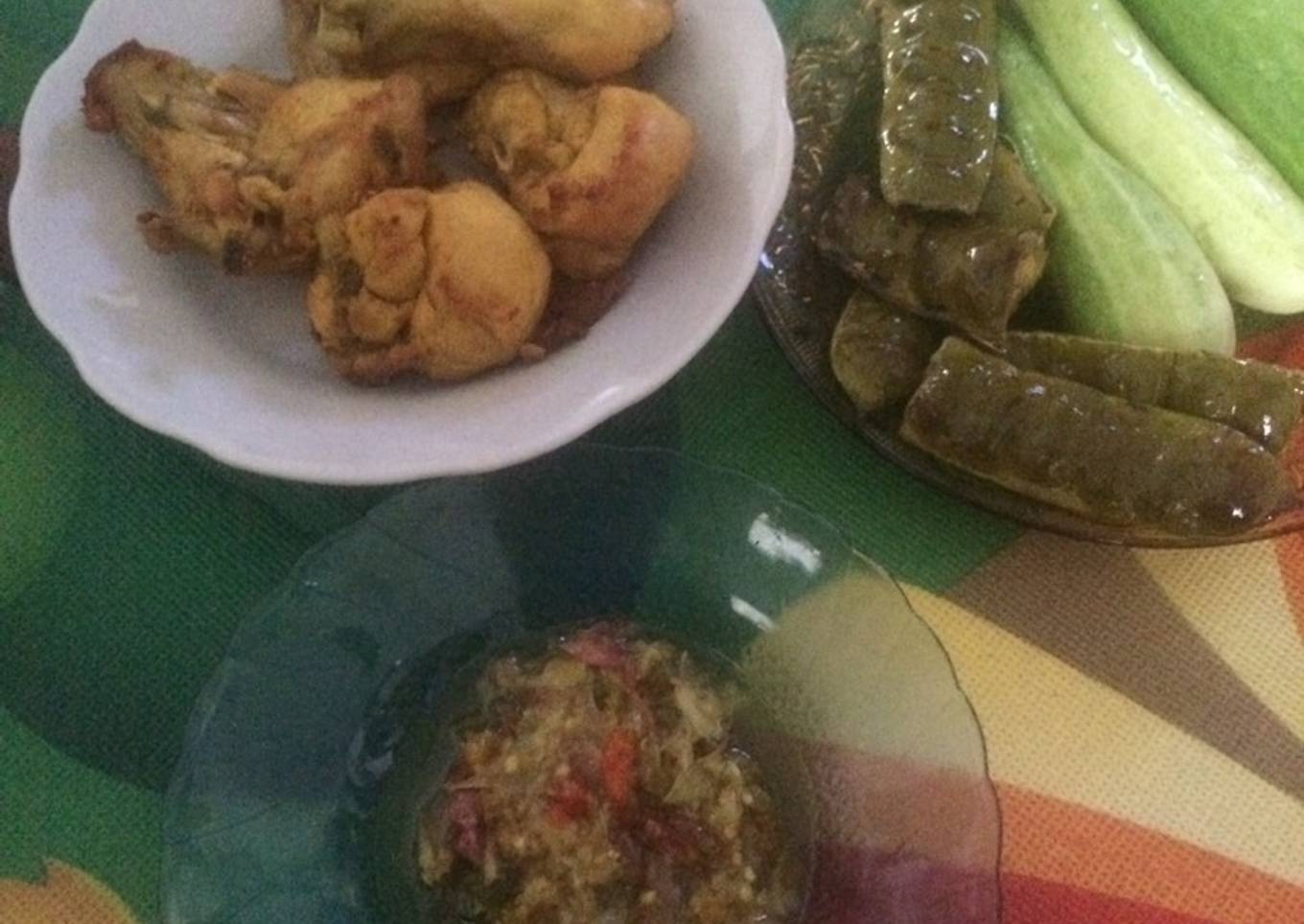 Ayam goreng + sambel SPG