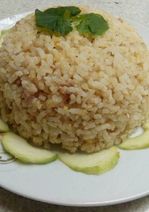 Hình của món Cơm trứng thịt nhanh gọn.