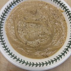 A picture of Simple Leek and Cauliflower Soup.