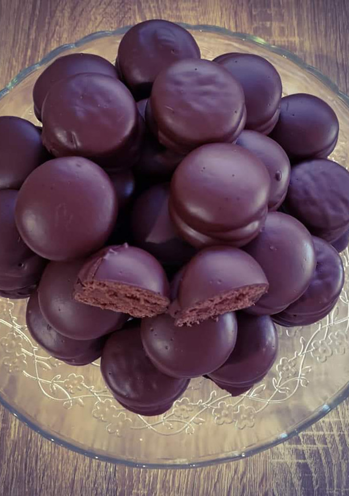 Una foto de Alfajores de chocolate