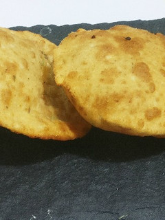 A picture of Masala puri.