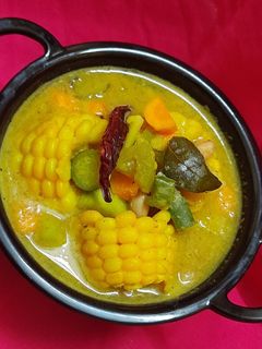 खतखत (khatkhat recipe in marathi) रेसिपी चे मुख्य फोटो