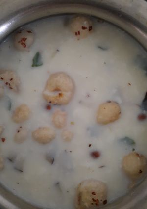A picture of Charnamrit Bhagwaan ke charno ka amrit.
