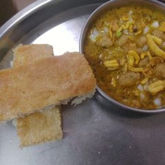 Misal Pav A picture of Misal Pav.