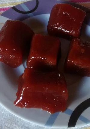 Una foto de Dulce en cubitos de guayaba