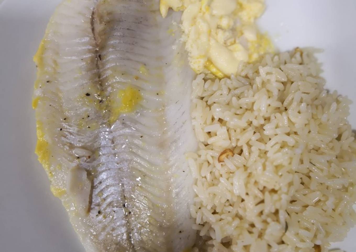 Filetes de merluza al vapor con naranja