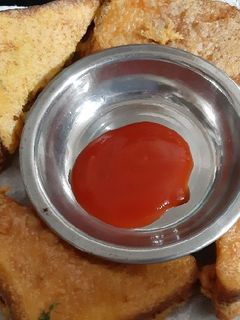 ब्रेड पकौड़े डबललेयर (bread pakoda recipe in hindi) रेसिपी मुख्य फोटो