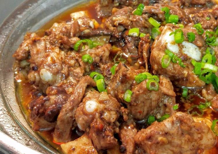 Tim Iga Babi Saus Kacang Kedele Hitam