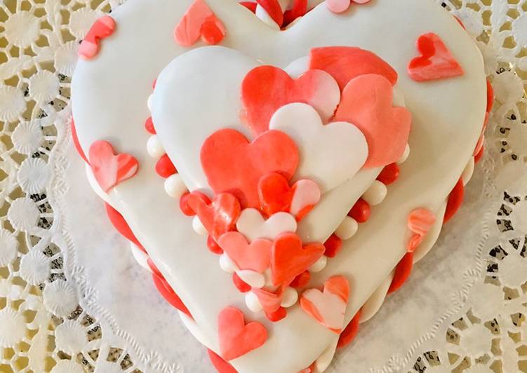 Torta in pasta di zucchero