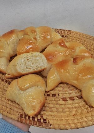 Una foto de Medialunas de manteca con tang zhong