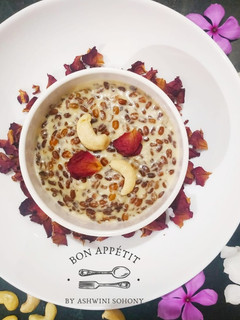 ब्लॅक व्हीट खीर काळा गव्हाची खीर (black wheat kheer kala gavyachi kheer recipe in marathi) रेसिपी चे मुख्य फोटो