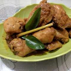 Ayam kecap kuning রেসিপির প্রধান ছবি