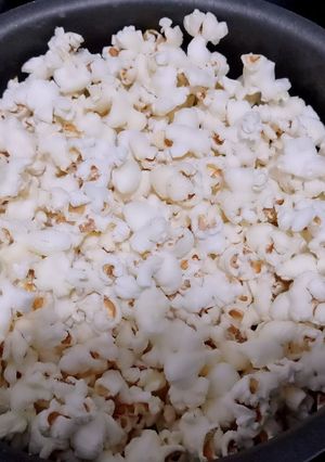 عکسی از دستور پفیلا خانگی 🍿