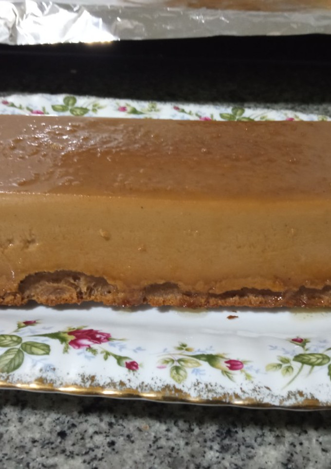 Una foto de Pudin de ensaimadas con chocolate