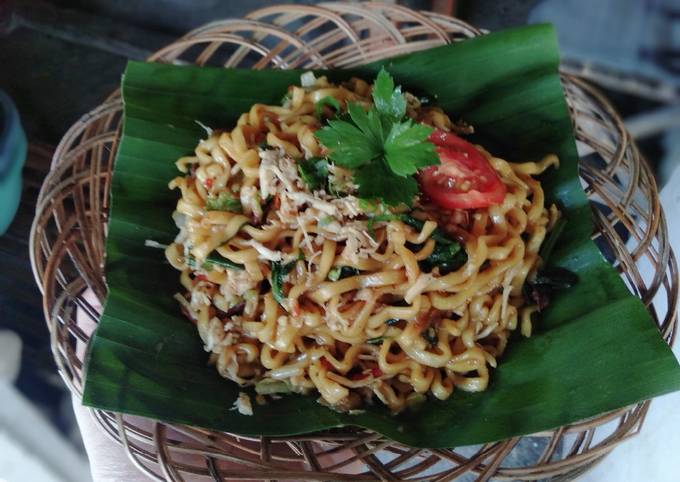 Mie Goreng Pedas Pipih