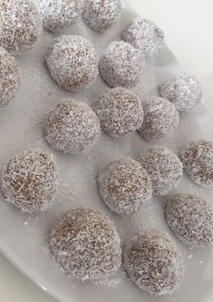 Diétás kókuszgolyó recept fotója