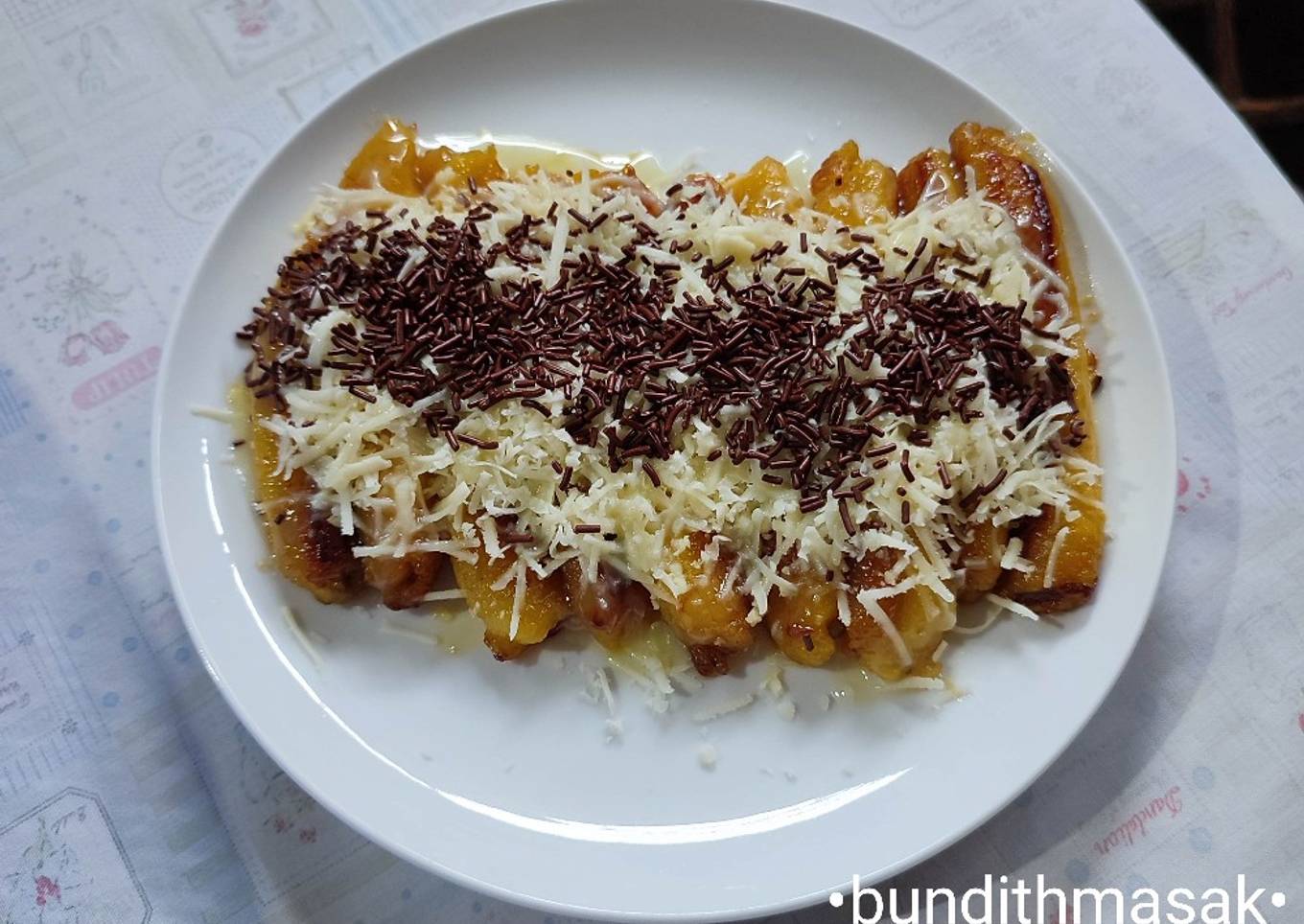 37. Pisang Panggang Meises Keju 🍌🍫🧀