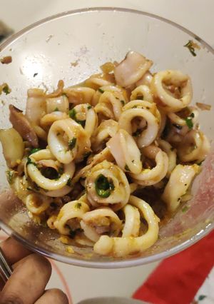বাটার গার্লিক স্কুইড রেসিপির প্রধান ছবি