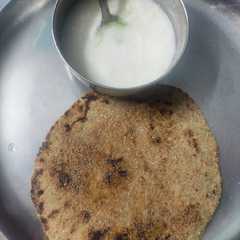 A picture of Kuttu ka paratha.