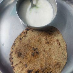A picture of Kuttu ka paratha.