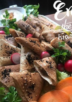A picture of Shawarma Triangles and Rolls 😋.