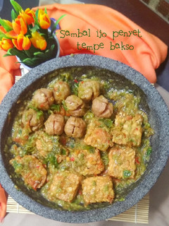 Foto resep Sambal Ijo Penyet Tempe Bakso