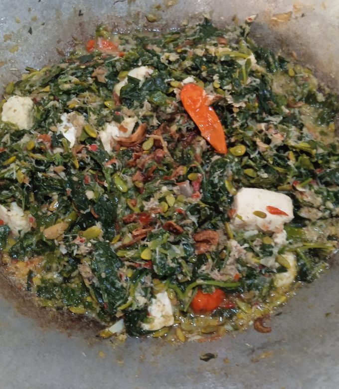 Foto resep Bothok daun singkong, melanding dan tahu putih (tanpa dibungkus)