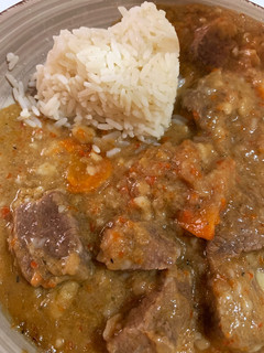 Una foto de Carne en salsa
