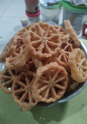 Foto resep Kembang goyang gurih renyah anti berminyak