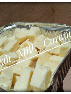 A picture of Alawan madara (Milk candy).