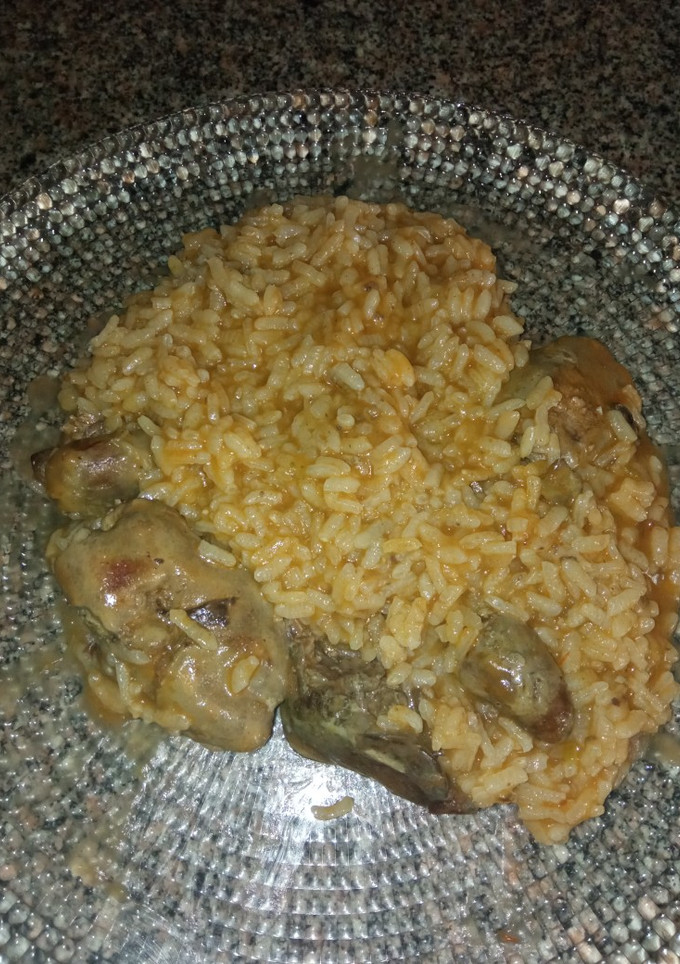 Una foto de Arroz con hígado