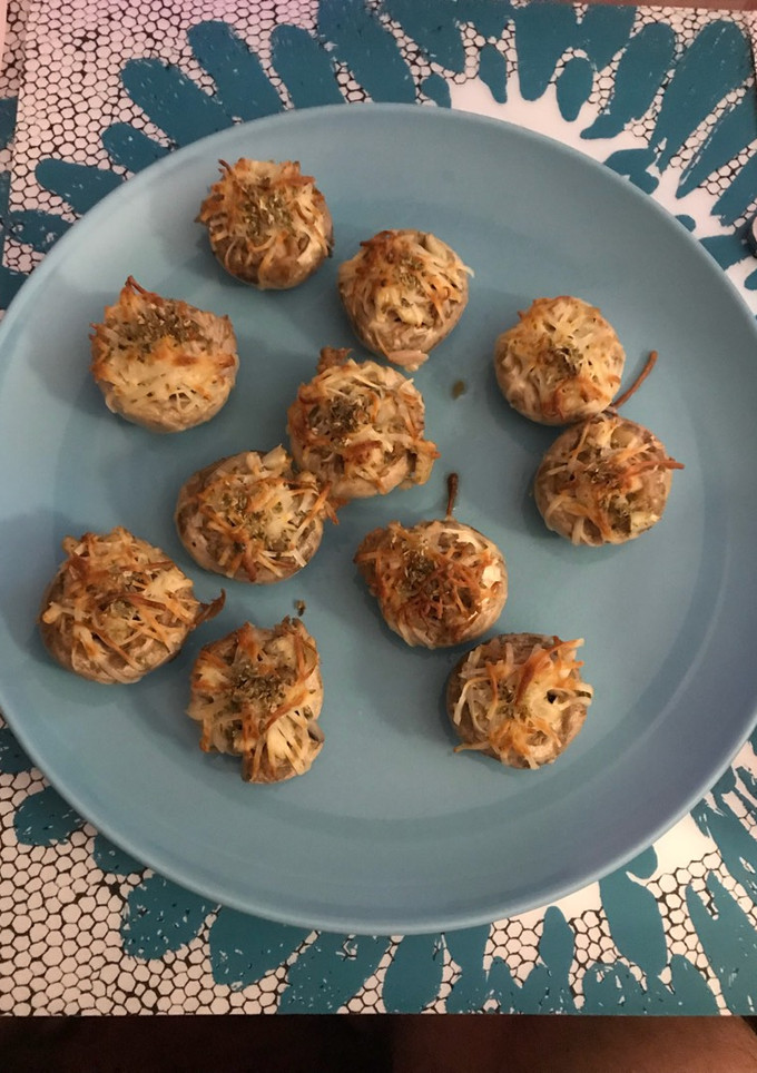 Una foto de Champiñones rellenos de atún