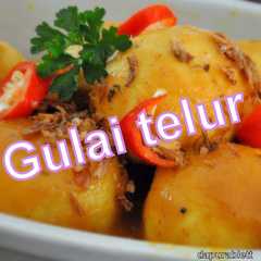 A picture of Gulai Telur.