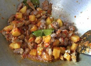 Foto resep Sambel Balado kentang atiampela🤤
