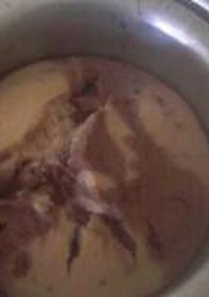 A picture of Mawe tatu cake.