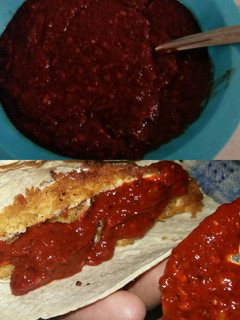 Una foto de Rica Salsa Roja