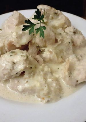 Una foto de Pechugas de Pollo en Salsa de Queso