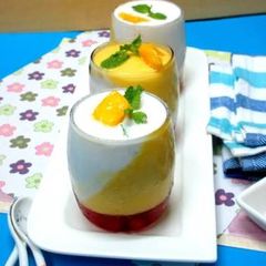 A picture of Coconut mango panaa cota.
