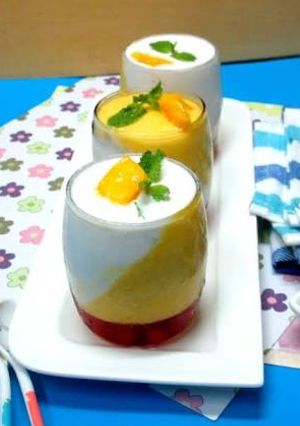 A picture of Coconut mango panaa cota.