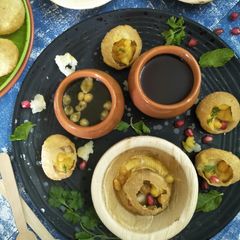 A picture of Paani Poori.