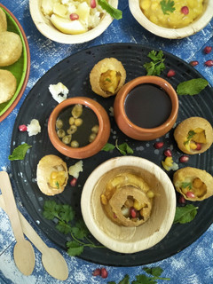 A picture of Paani Poori.