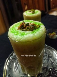 केसर पिस्ता नारियल शेक (kesar pista nariyal shake recipe in Hindi) रेसिपी मुख्य फोटो